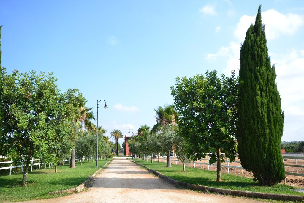 Amaregold Tenuta La Baronessa Resort Tuglie Luaran gambar