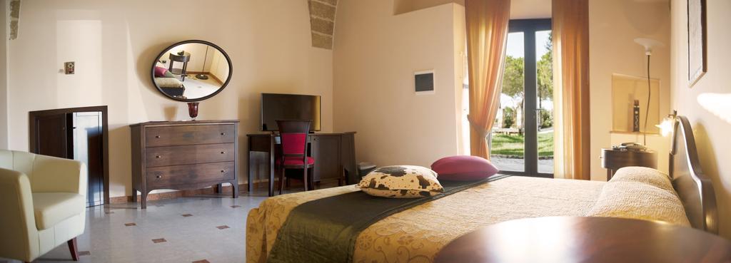 Amaregold Tenuta La Baronessa Resort Tuglie Luaran gambar