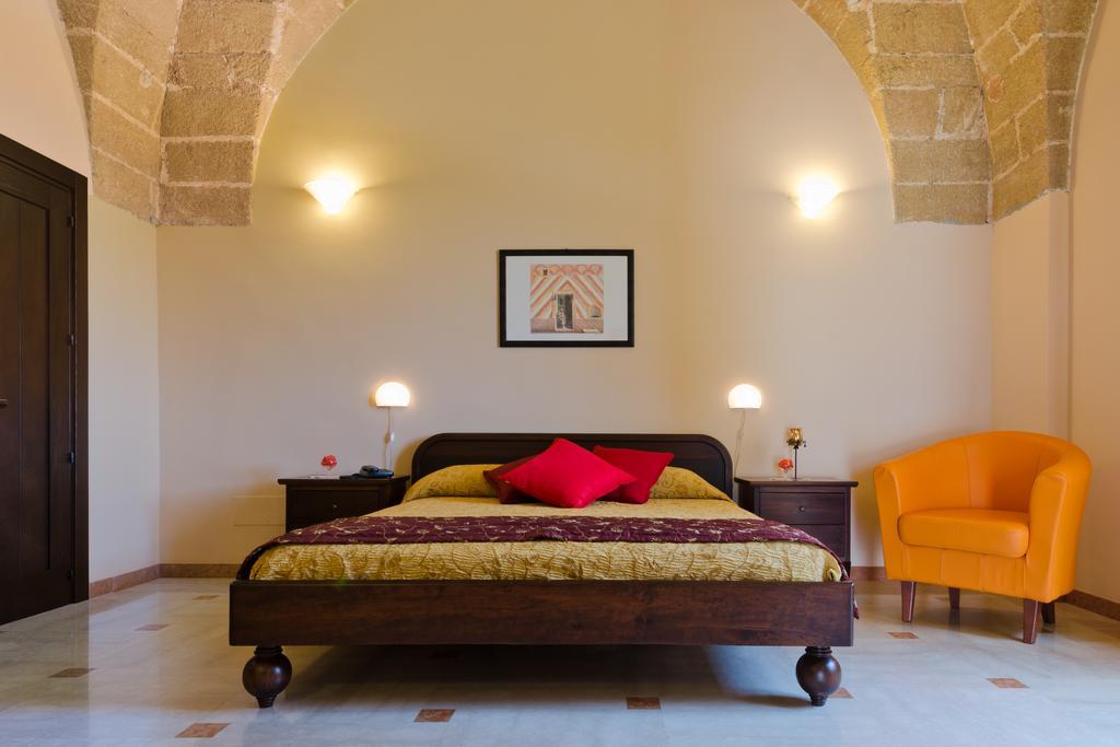 Amaregold Tenuta La Baronessa Resort Tuglie Luaran gambar